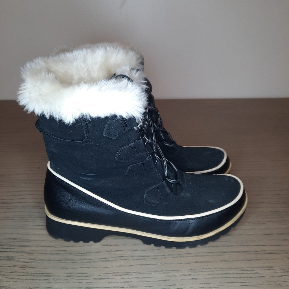 Esprit snow winter boots, size 7,5